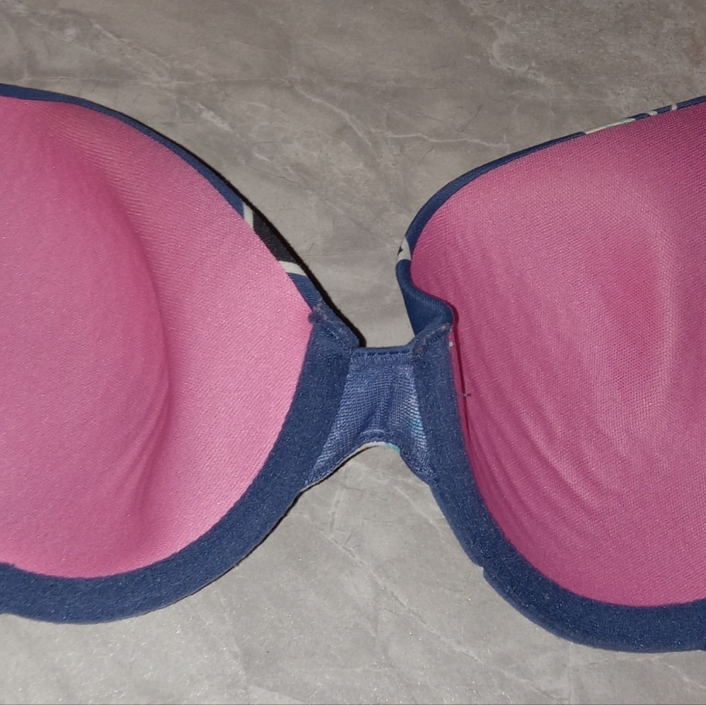 Pink by Victoria's secret where everywhere lightly lined 32C logo bra - Picture 4 of 7